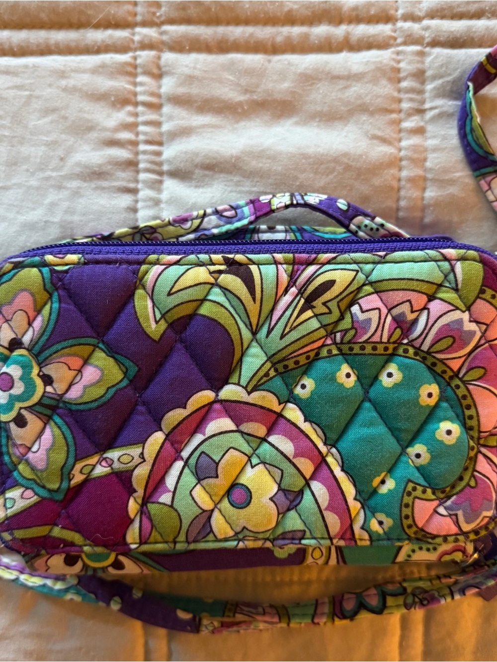 Vera Bradley Floral Nightingale Quilted Floral Crossbody Wallet - Picture 2 of 4